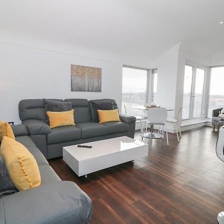 8 Marina View Villa Пълхели Екстериор снимка