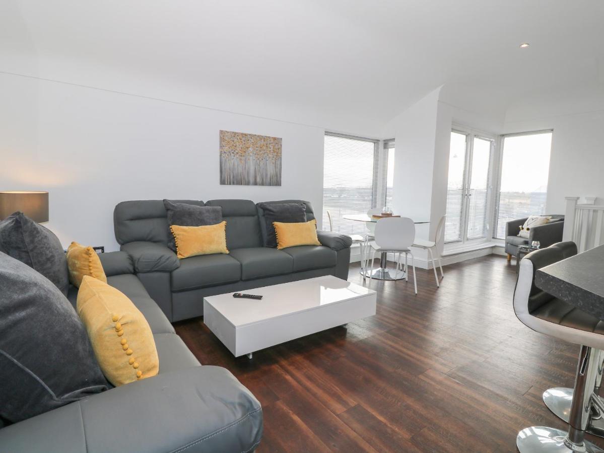 8 Marina View Villa Пълхели Екстериор снимка