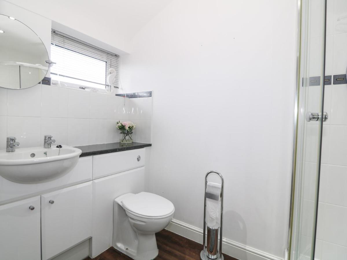 8 Marina View Villa Пълхели Екстериор снимка
